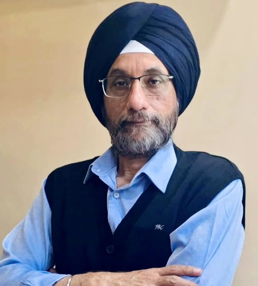 Dr. Navjeet Singh Ahluwalia